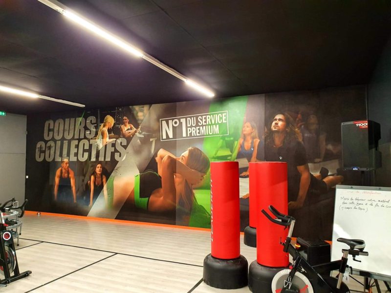 Papier peint Salle de sport Giga Fit Brive